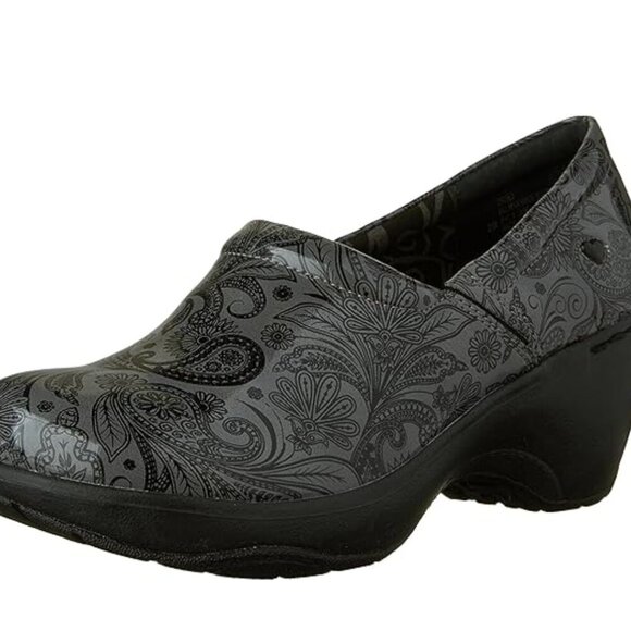 Nurse Mates Bryar Dark Gray & Black Paisley Patent Clogs Shoes Womens Sz 9M - Picture 1 of 10